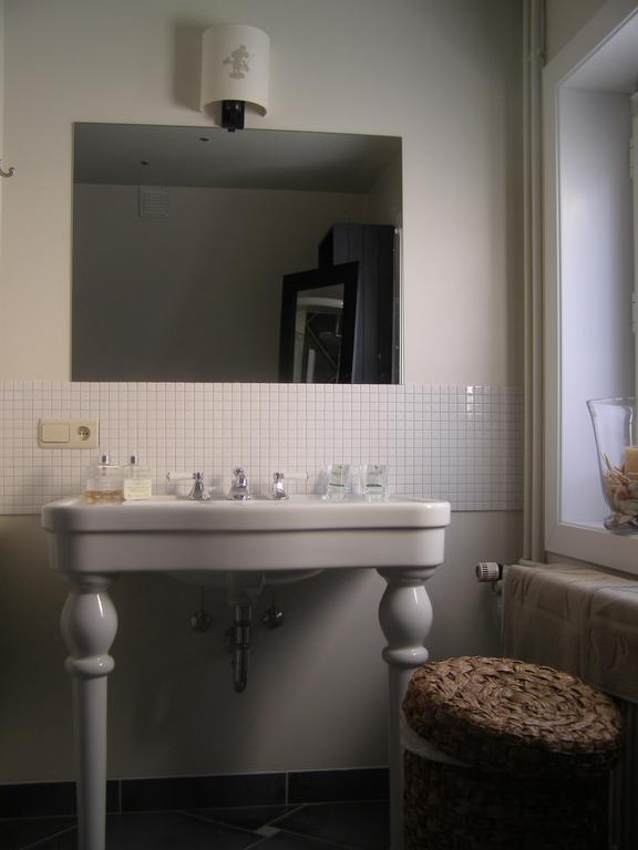 Huyze-Peppins Bed & Breakfast Maldegem Dış mekan fotoğraf